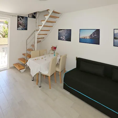 Tomas Art & Tomas Cave Appartement Split