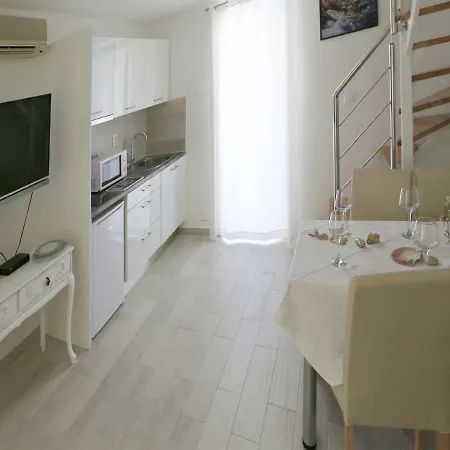 Appartement Tomas Art & Tomas Cave