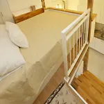 Tomas Art & Tomas Cave Apartment