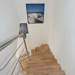 Tomas Art & Tomas Cave Split