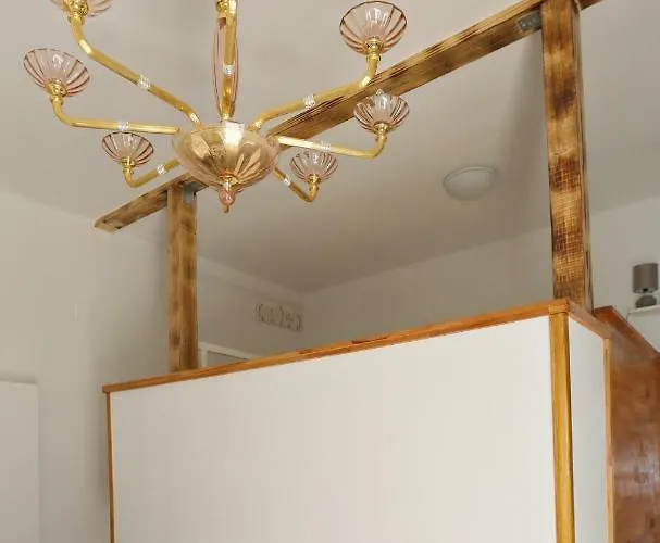 Апартаменты Tomas Art & Tomas Cave Сплит