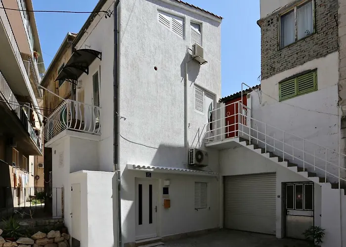 Tomas Art & Tomas Cave Lägenhet Split