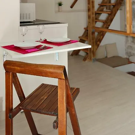 Tomas Art & Tomas Cave Appartement *